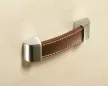 HETTICH 9113454 fogantyú Agliano 142/128 mm barna bőr/nemesacél imitáció